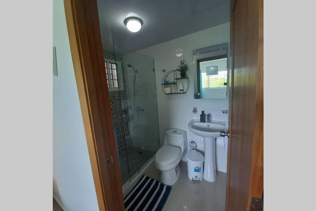 Confortable Apartamento De 3 Tres Habitaciones, Con Hermosa Vista De Area Verde, Ademas De Piscinas Y Juegos Infantiles En Area Recreativa Сантьяго-де-лос-Трейнта-Кабальєрос Екстер'єр фото