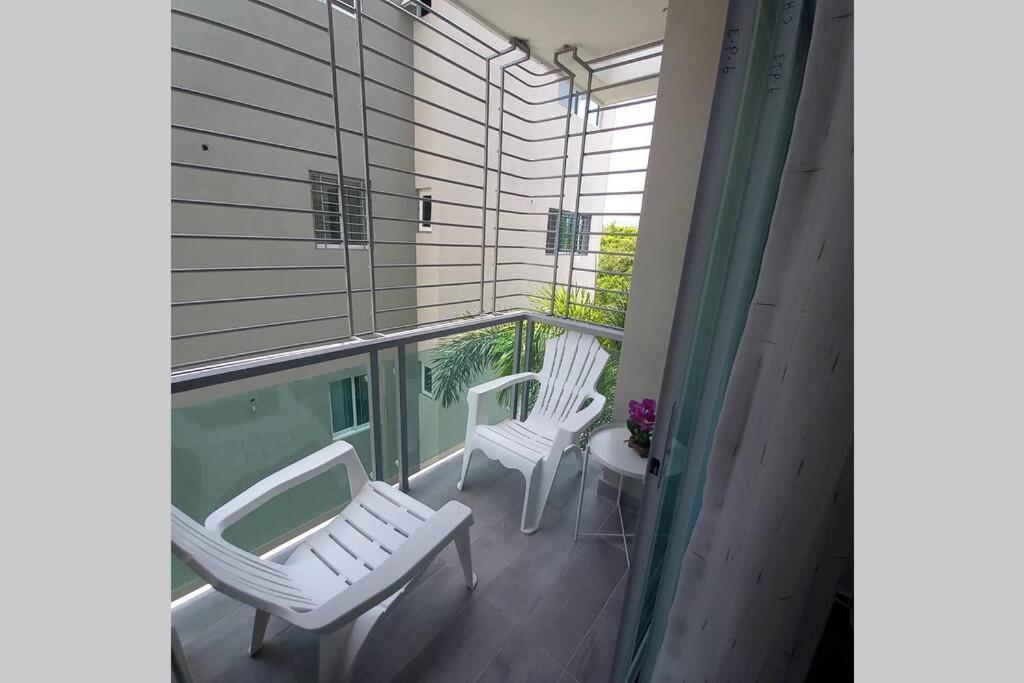 Confortable Apartamento De 3 Tres Habitaciones, Con Hermosa Vista De Area Verde, Ademas De Piscinas Y Juegos Infantiles En Area Recreativa Сантьяго-де-лос-Трейнта-Кабальєрос Екстер'єр фото
