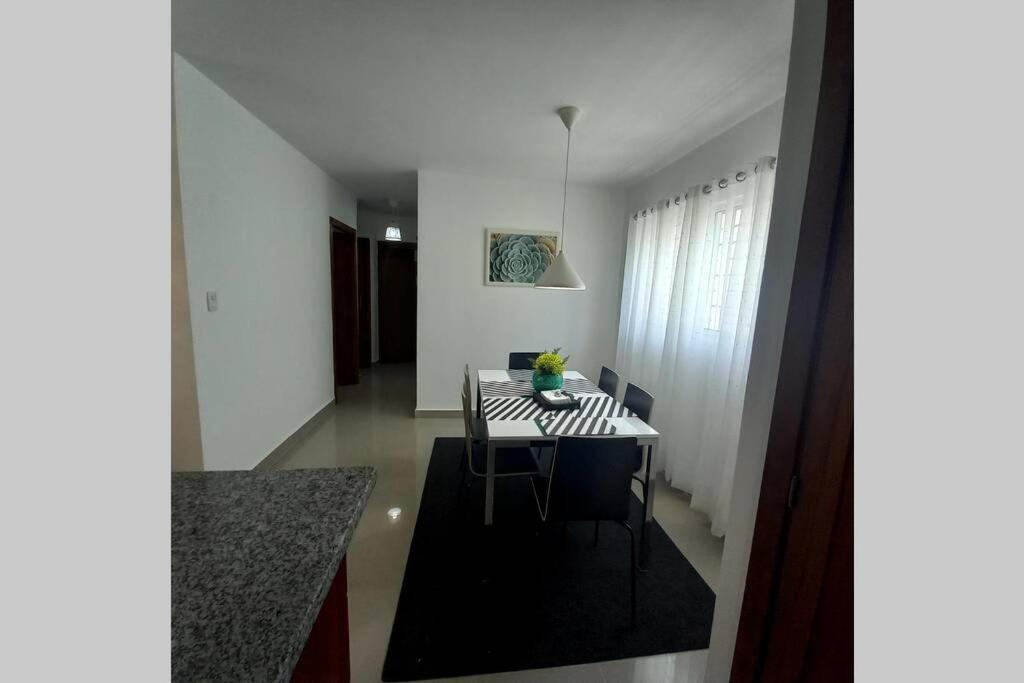 Confortable Apartamento De 3 Tres Habitaciones, Con Hermosa Vista De Area Verde, Ademas De Piscinas Y Juegos Infantiles En Area Recreativa Сантьяго-де-лос-Трейнта-Кабальєрос Екстер'єр фото